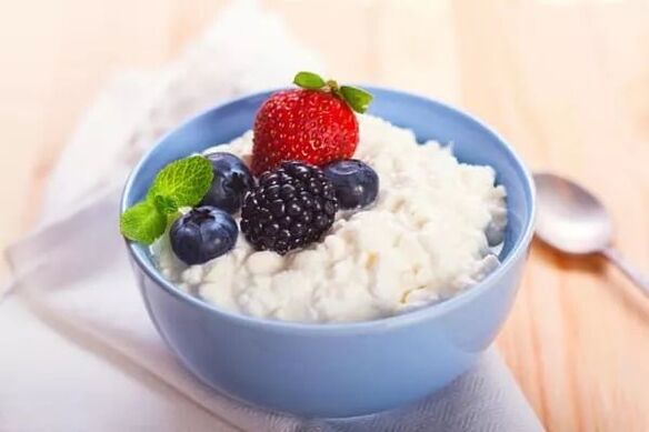 cottage cheese with fruits to lose weight